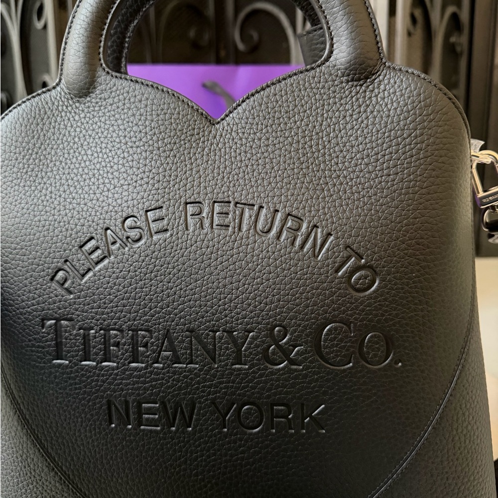 Tiffany & Co. Black Pebbled Leather Shoulder Bag - Picture 5 of 7